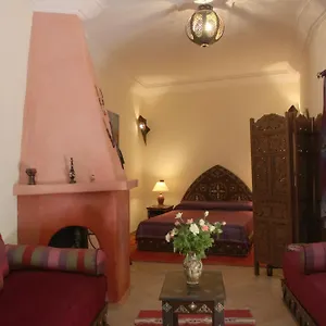 3* Couette-café Petit Karmela